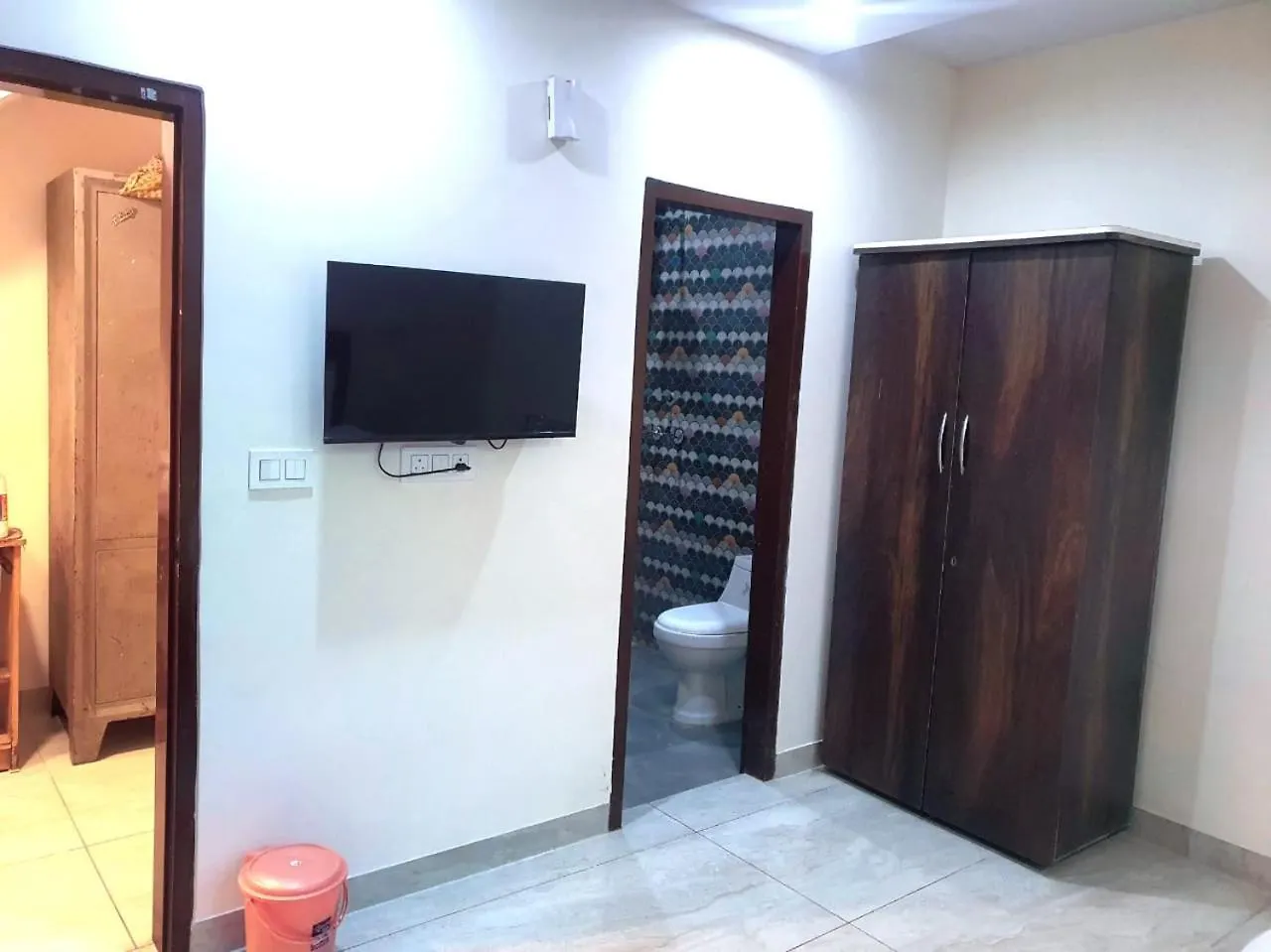 **  Hotel Grand Park, Zirakpur India