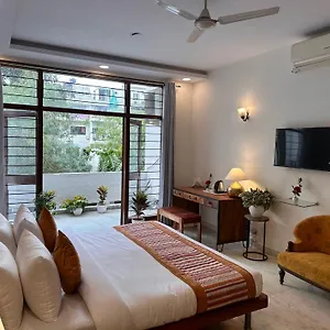 Hotel Grove Residency Hauz Khas Couple Friendly ***
